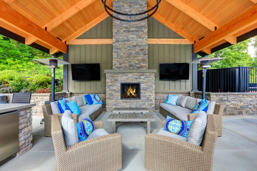ALHOTE_March_Blog1_Outdoor-Speaker-System_Fort-Worth_TX_PHOTO